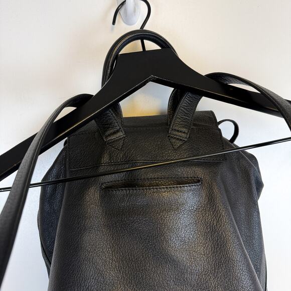 Tory Burch Brody Pebbled Leather Black Backpack Drawstring main image 6